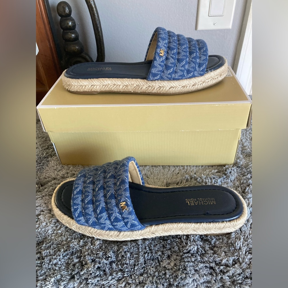 Michael Kors Royce Slide Denim/Navy - Size 6 US W